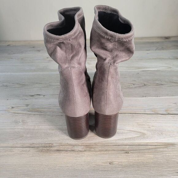 Donald J Pliner Gisele2 Suede Ankle Fashion Boots Sz 8.5M - Picture 6 of 14